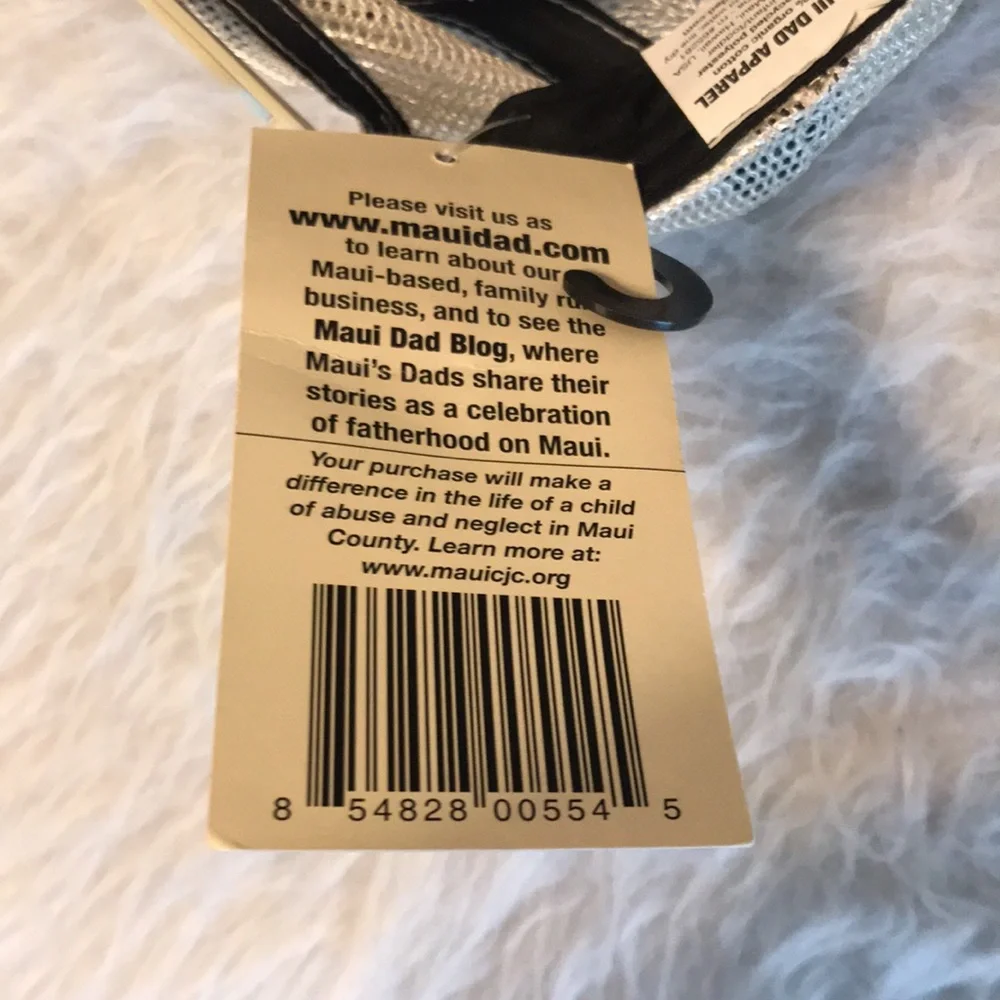 NWT! “Maui, Hawaii” kids hat